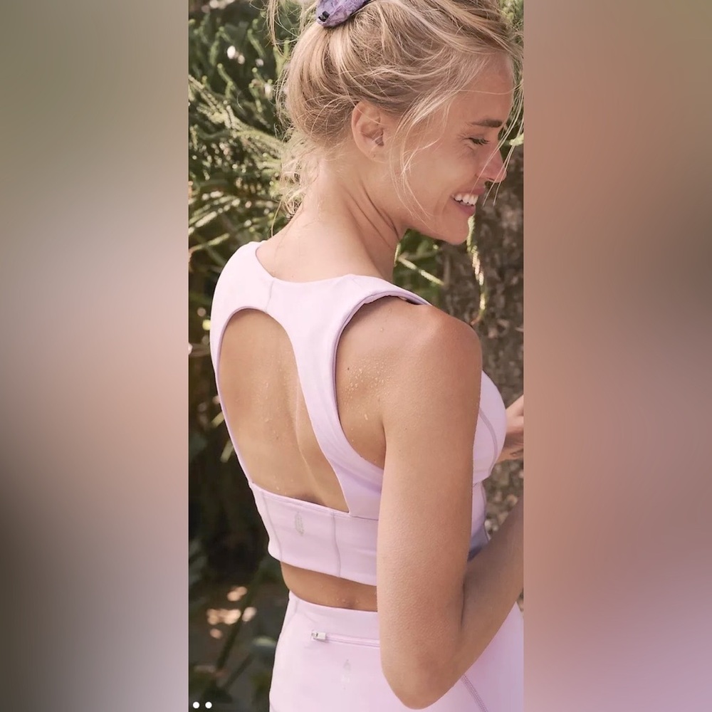 FP MOVEMENT FREE PEOPLE It's An Illusion Crop Lined Sports Yoga Lilac Sz. Medium